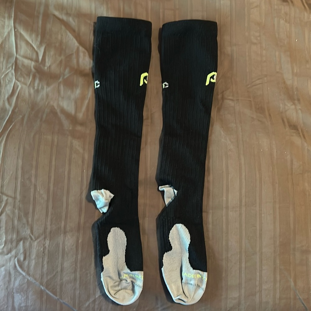 Pro Compression Marathon Socks in size Small/Medium.